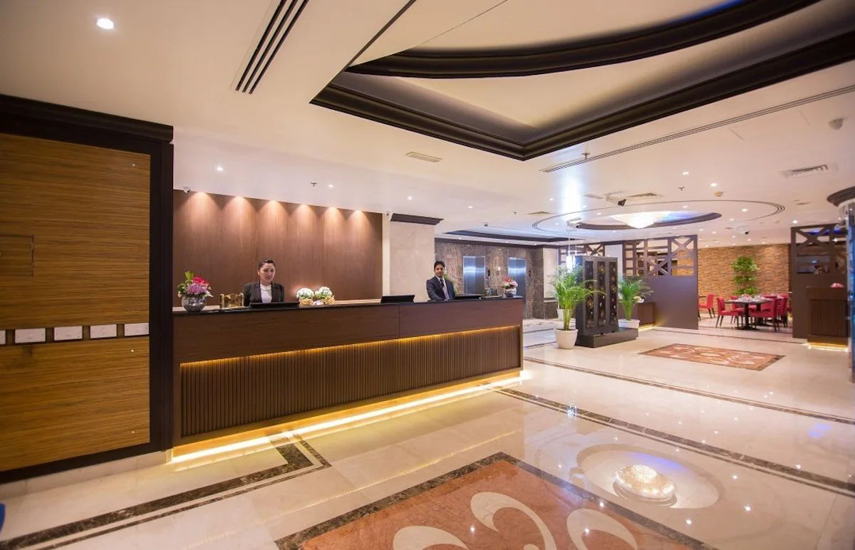 لابی هتل آپارتمان دریم سیتی